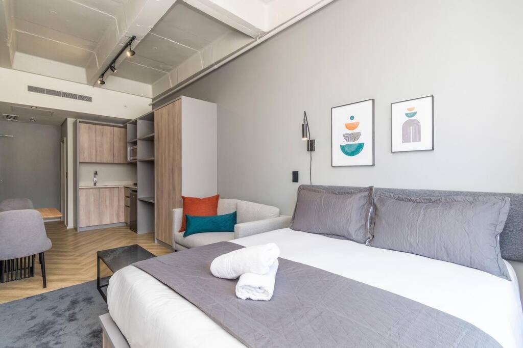 Brand New Large Studio Apartment In Cape Town. ภายนอก รูปภาพ