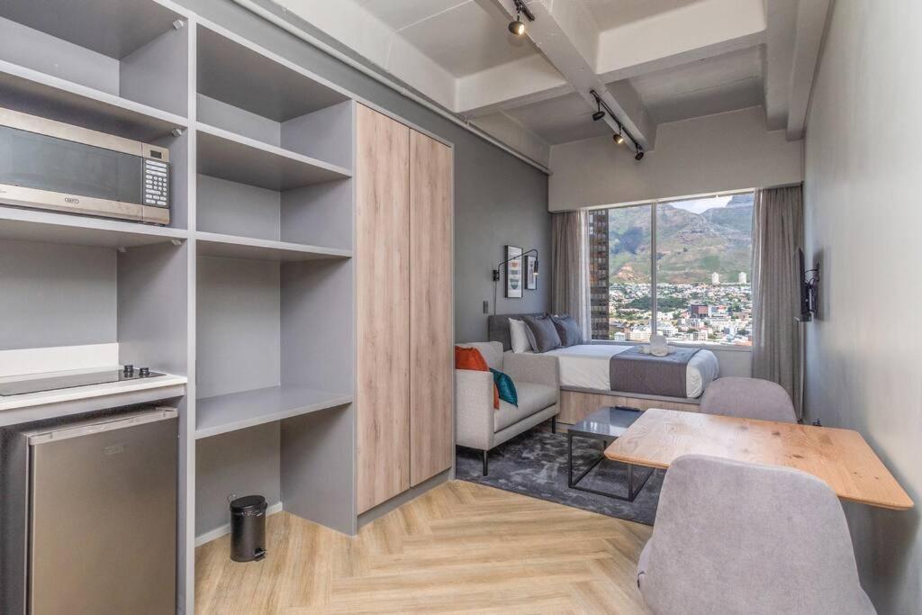 Brand New Large Studio Apartment In Cape Town. ภายนอก รูปภาพ